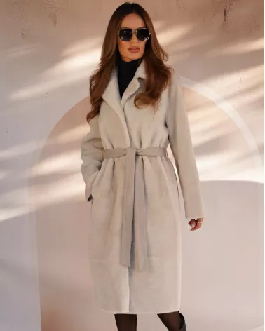 Beige reversible sheepskin coat with a separate belt