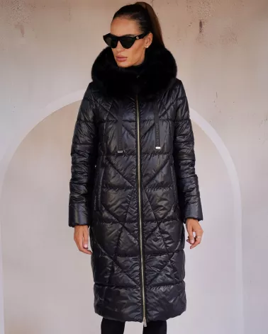 Schwarze Daunenjacke mit Kapuze