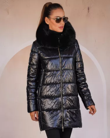 Schwarze Daunenjacke mit Kapuze
