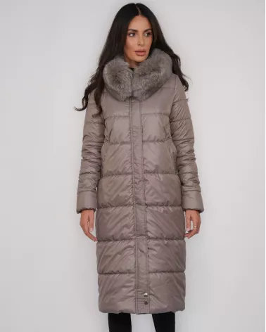 Daunenjacke mit Kapuze in der Farbe Taupe