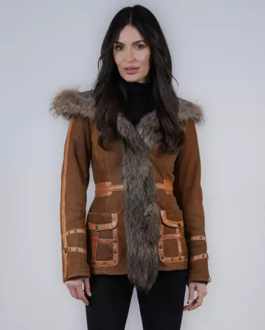 Sale | Camel sheepskin coat with hood