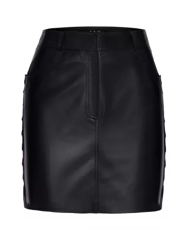 Sale | Short black leather skirt