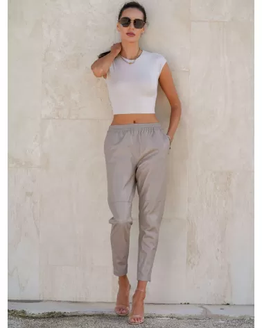 Coffee-colored leather pants