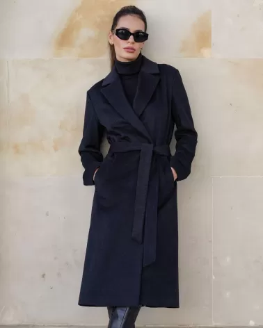 Black wool coat with cashmere