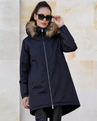 Wasserdichte schwarze Parkajacke