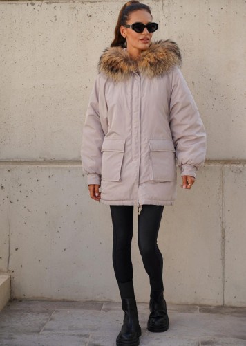 wyprzedaz-bezowa-kurtka-typu-parka