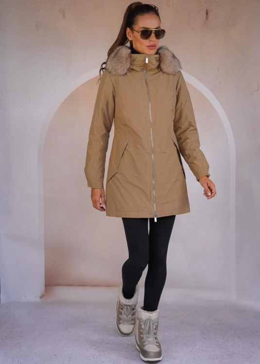 wodoodporna-kurtka-typu-parka-w-kolorze-camel