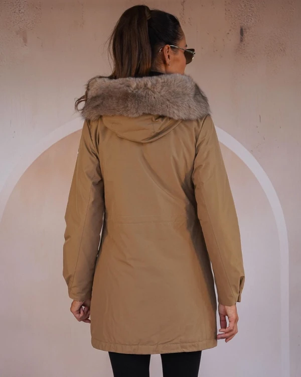 wodoodporna-kurtka-typu-parka-w-kolorze-camel