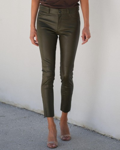 spodnie-skorzane-typu-slim-w-kolorze-khaki