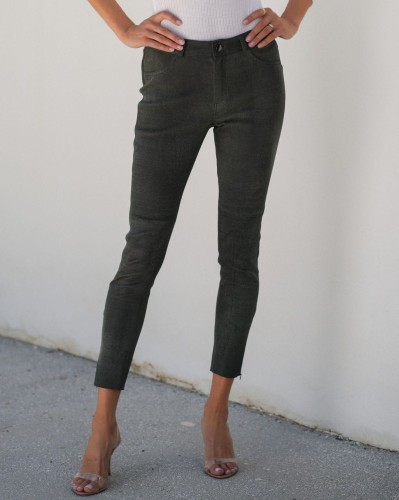 spodnie-skorzane-typu-slim-w-kolorze-khaki