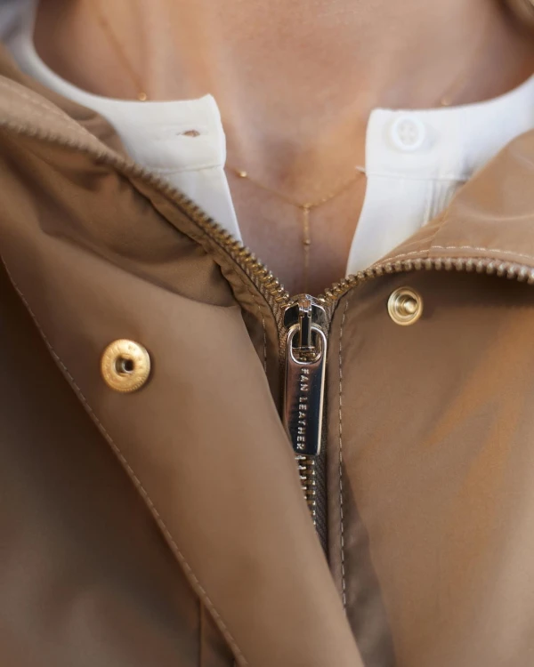wodoodporna-kurtka-typu-parka-w-kolorze-camel